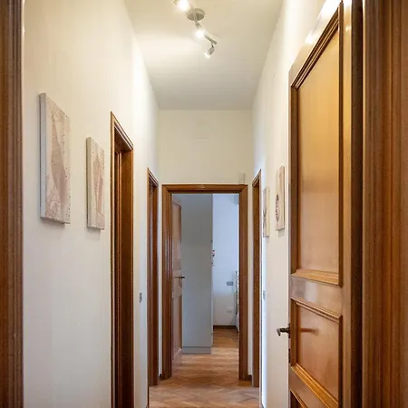 La Casa Della Giovy Apartamento *